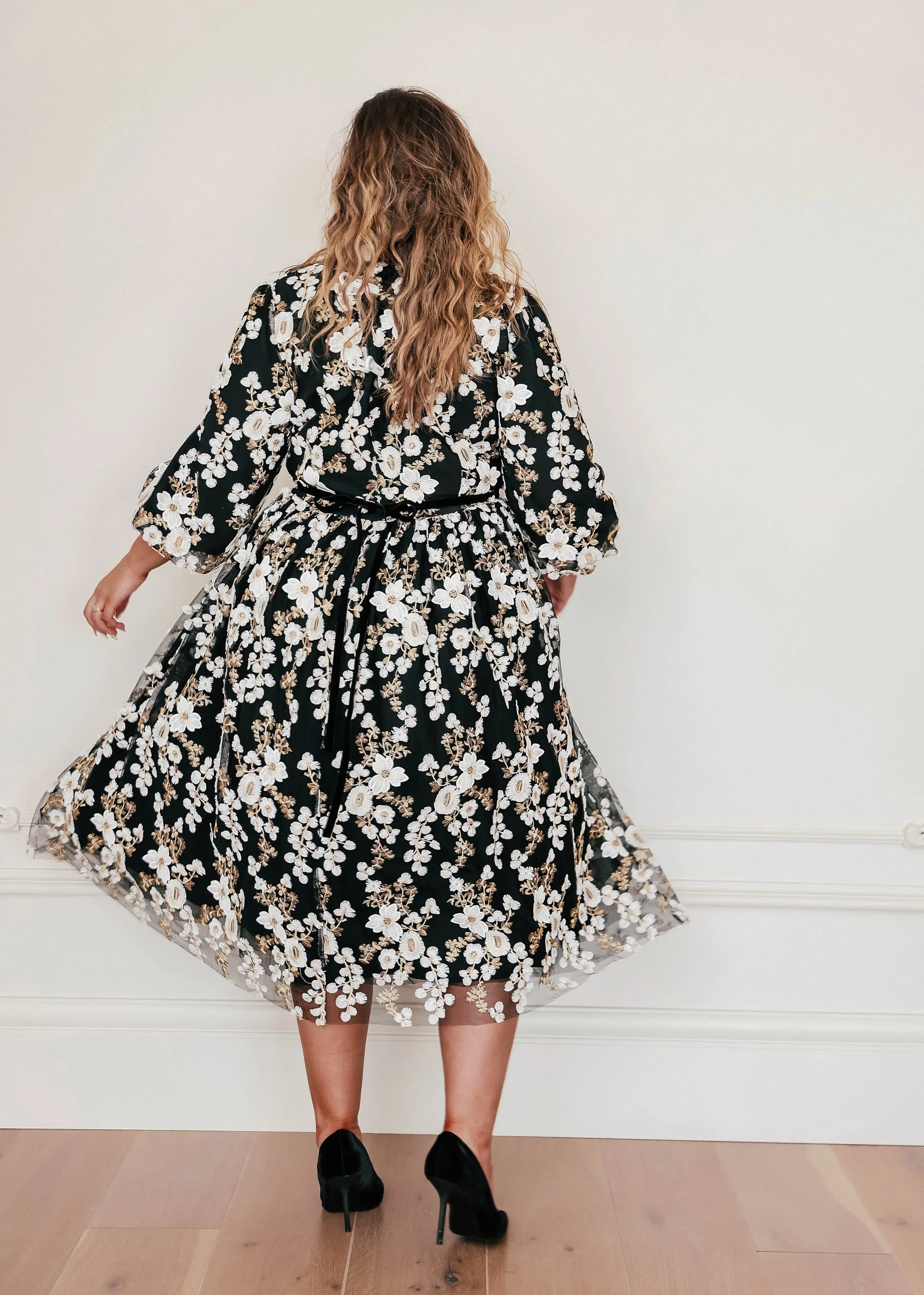 Holly Dress Black - Image 11