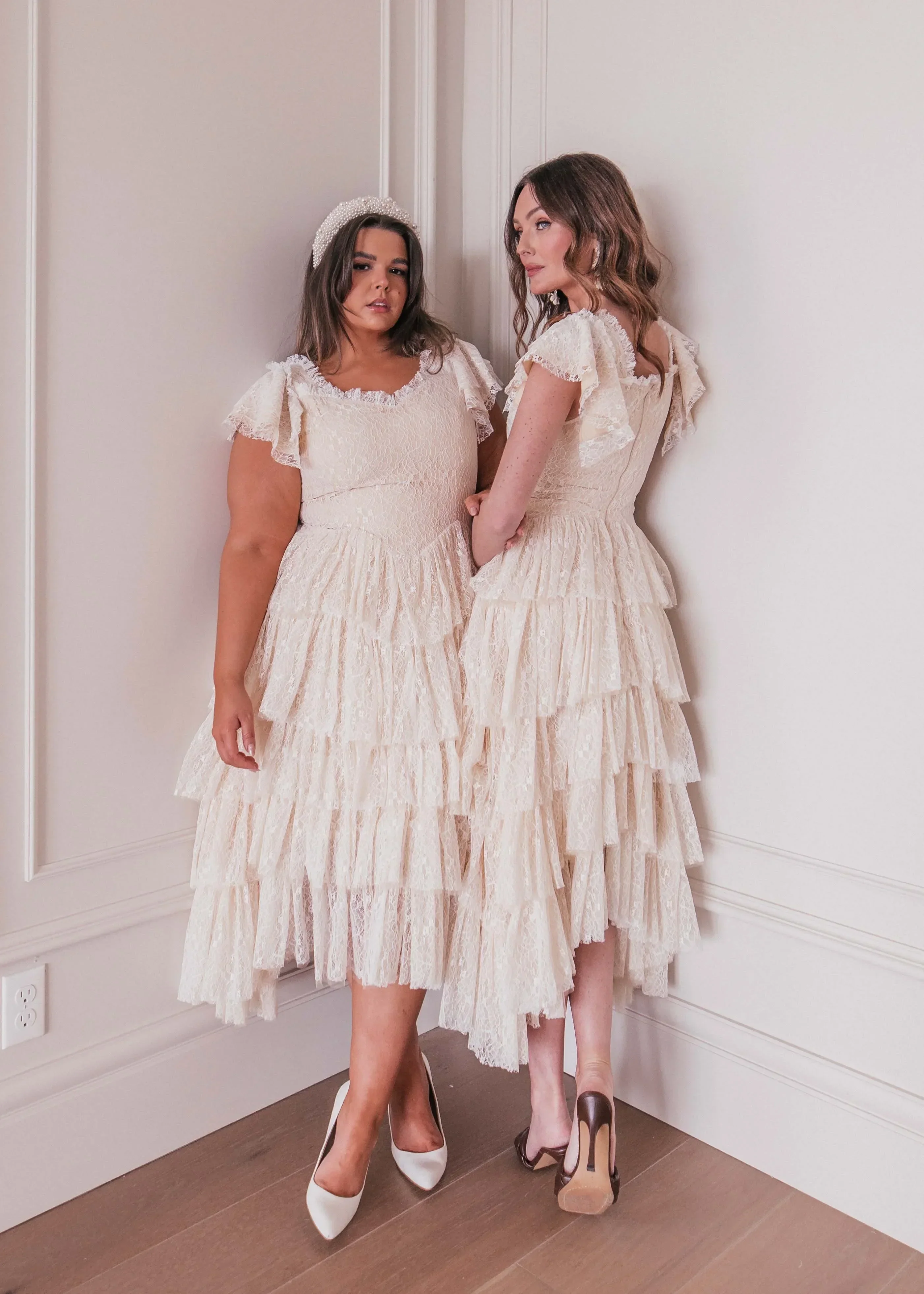 Mia Dress Champagne - Image 11
